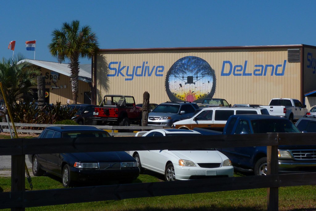 Skydive Deland dropzone